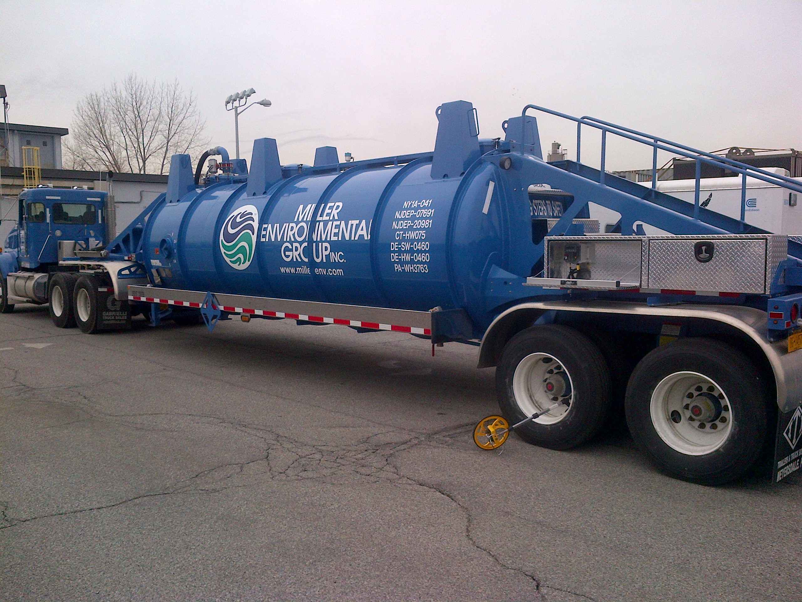 Miller Environmental Group Inc Low Profile Vacuum Tanker Miller